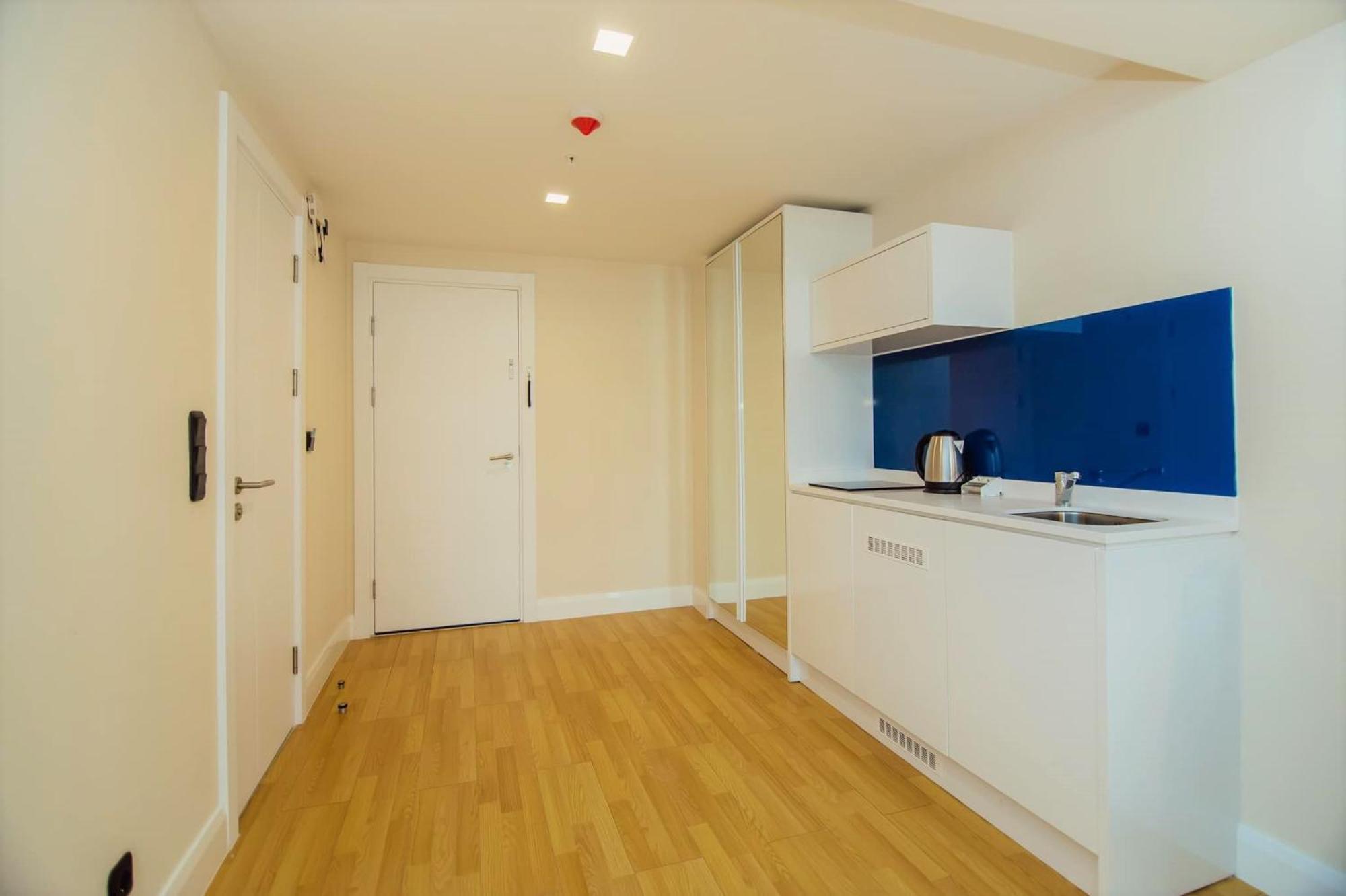 Orbi Twin Towers Aparthotel With Sea View Батуми Екстериор снимка