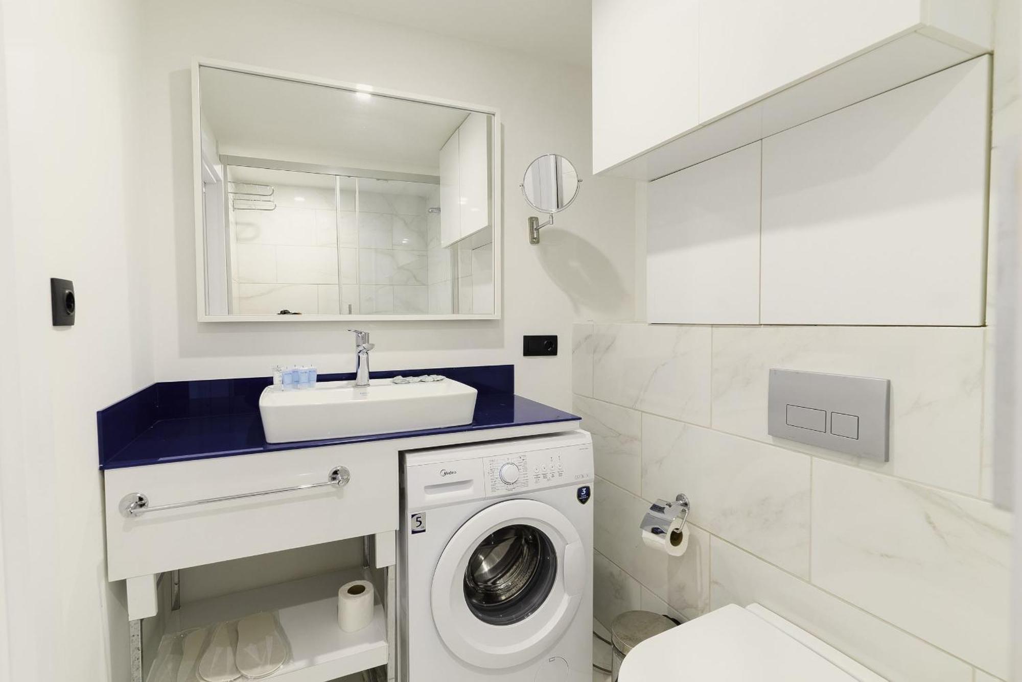 Orbi Twin Towers Aparthotel With Sea View Батуми Екстериор снимка