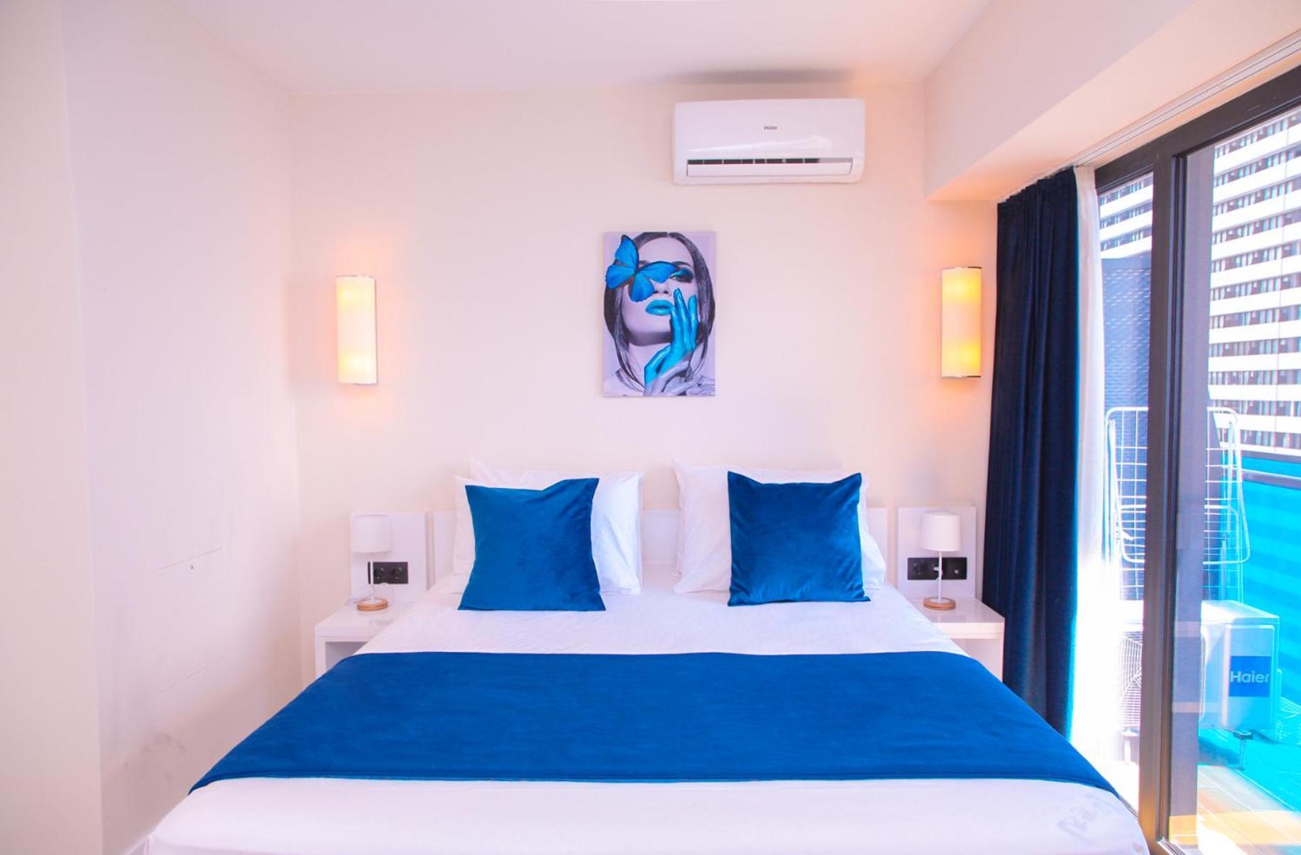 Orbi Twin Towers Aparthotel With Sea View Батуми Екстериор снимка