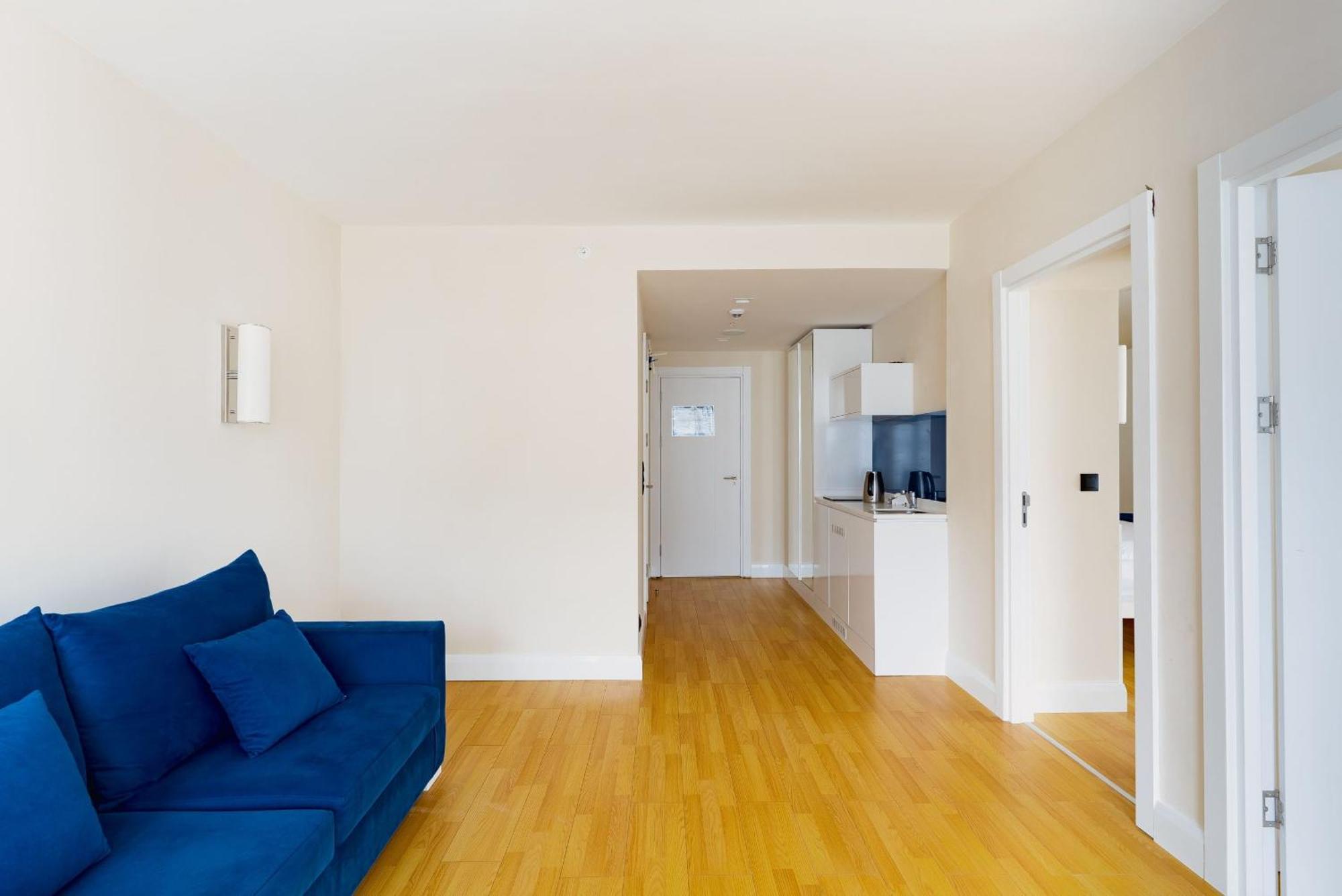 Orbi Twin Towers Aparthotel With Sea View Батуми Екстериор снимка
