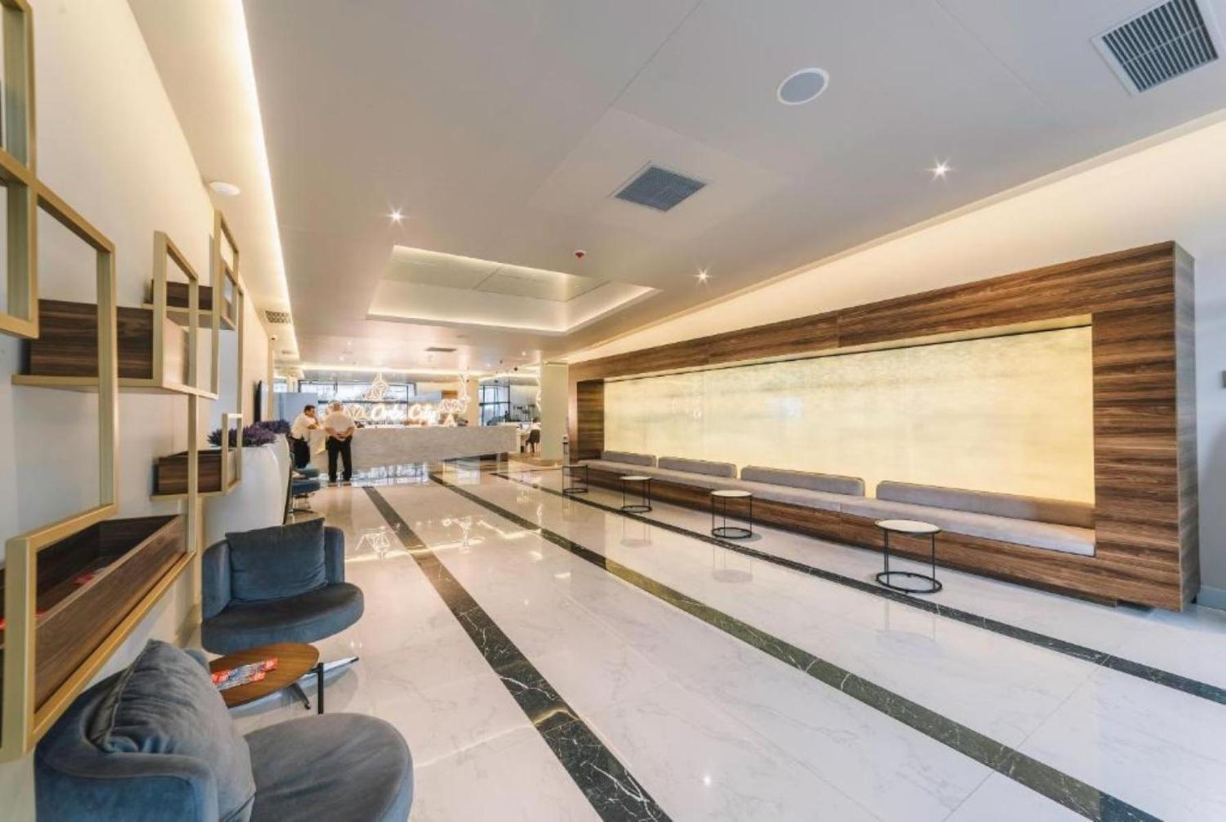 Orbi Twin Towers Aparthotel With Sea View Батуми Екстериор снимка