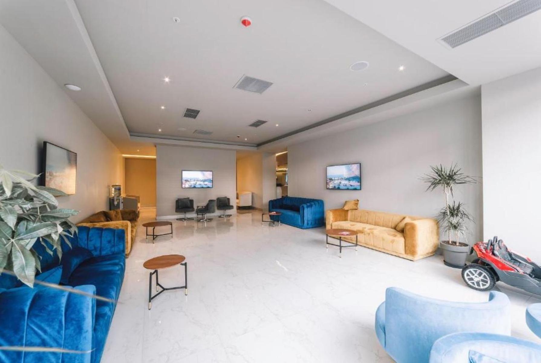 Orbi Twin Towers Aparthotel With Sea View Батуми Екстериор снимка